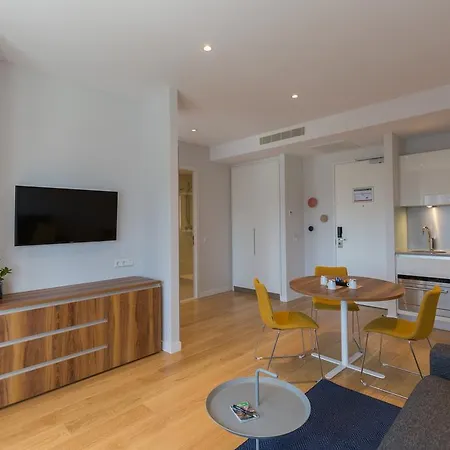 Lejlighedshotel Premier 4*