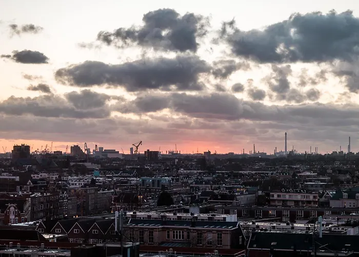 Premier Aparthotel 4*